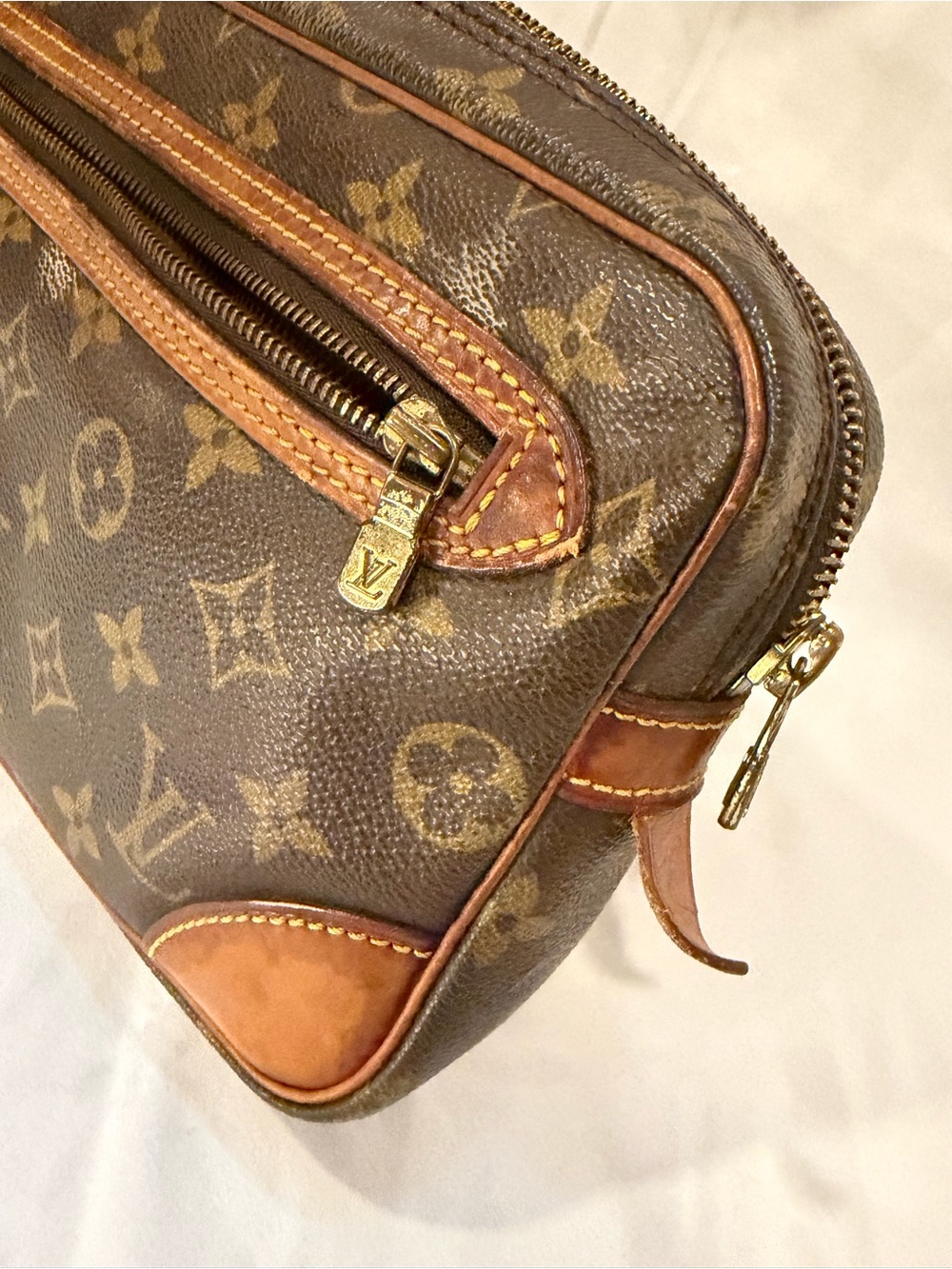 Louis Vuitton Monogram Canvas Toiletry Pouch in Brown and Tan - Picture 3 of 10
